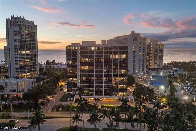 Building Photo - 4031 Gulf Shore Blvd N