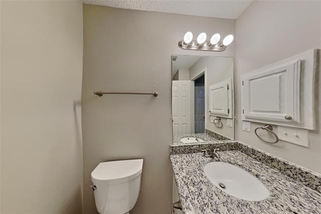Building Photo - 212 Leisure Ln