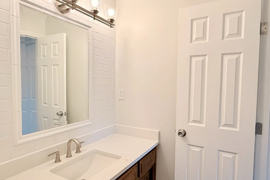 Building Photo - 12027 W 58th Pl