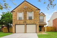 Building Photo - 1806 Courtside Pl Dr