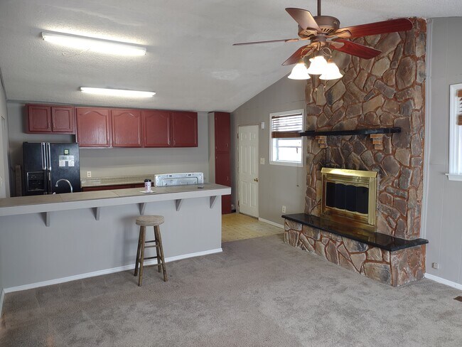 Building Photo - Wenonah Rd