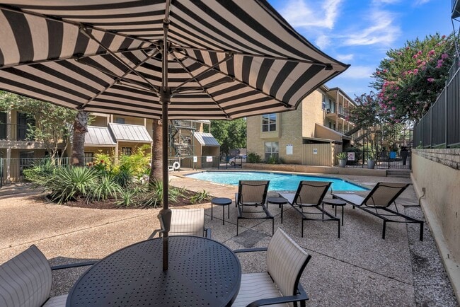 Floorplan - Oak Park Apartments