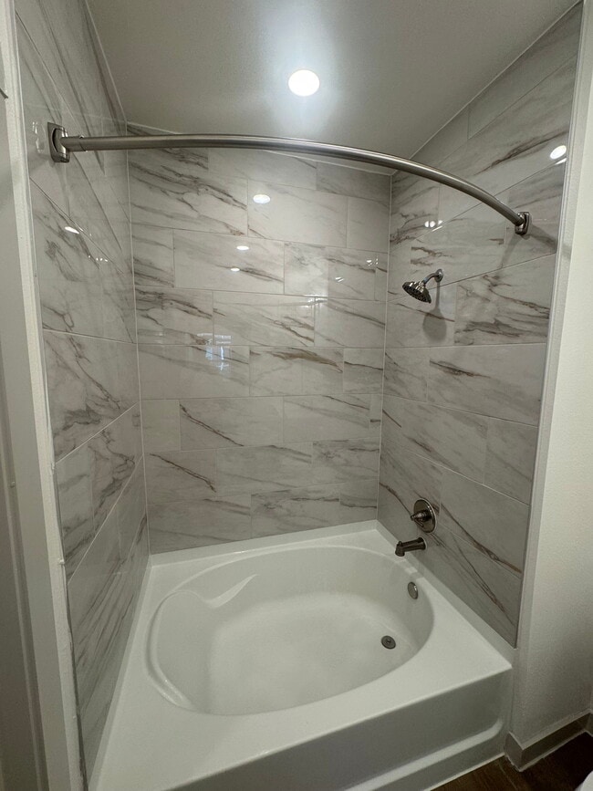 Building Photo - 4465 S Preston Rd