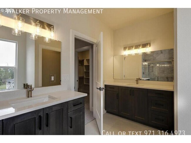Building Photo - 1008 E Rork Ct