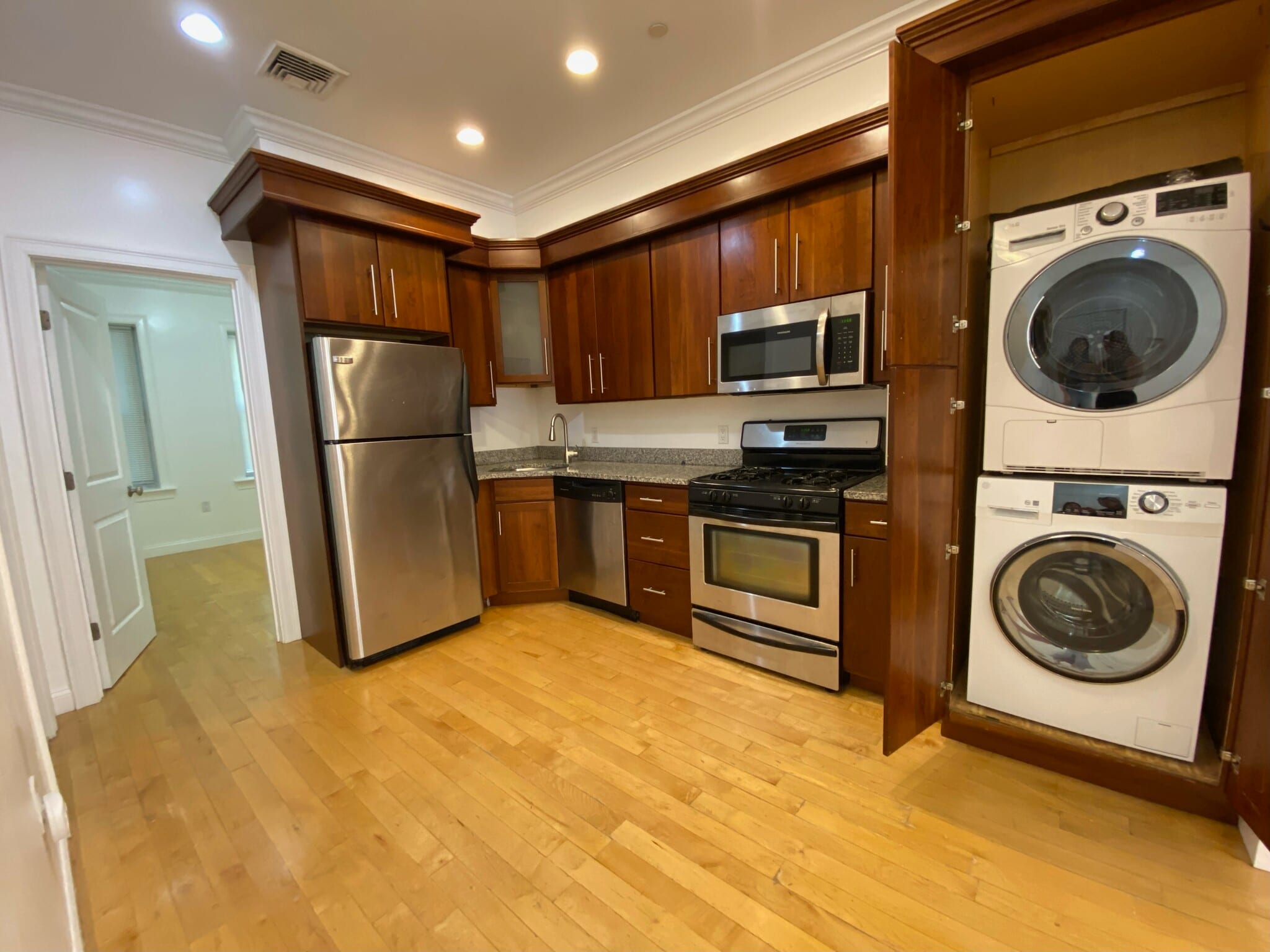 Building Photo - 10 Sheafe St