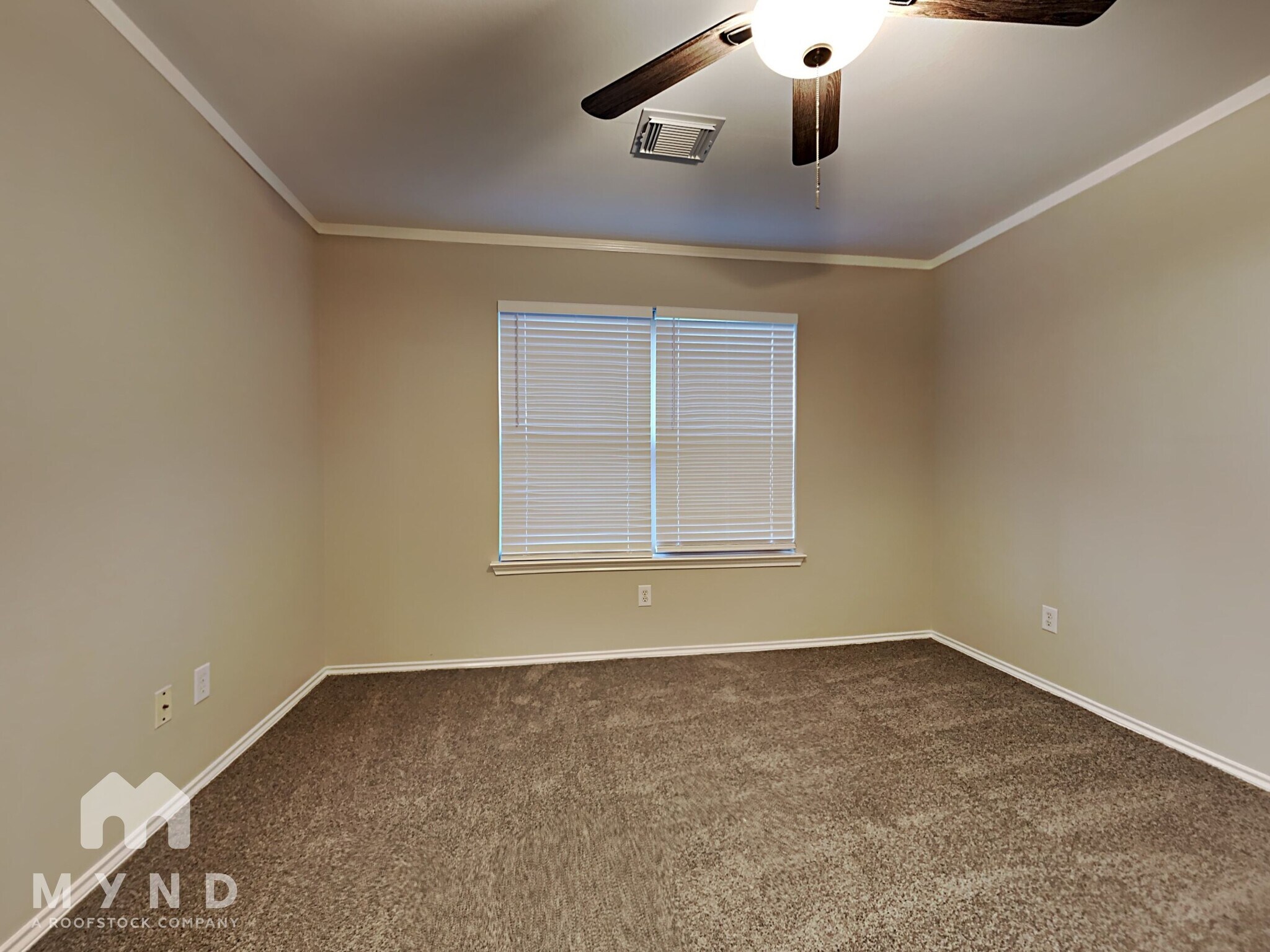 Building Photo - 3523 Avalon Castle Dr
