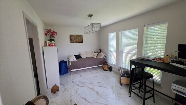 Building Photo - 23510 Stratsborough Dr