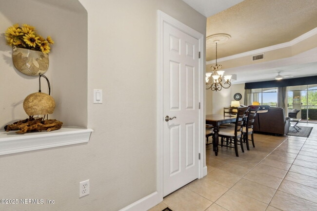 Building Photo - 425 S Ocean Grande Dr