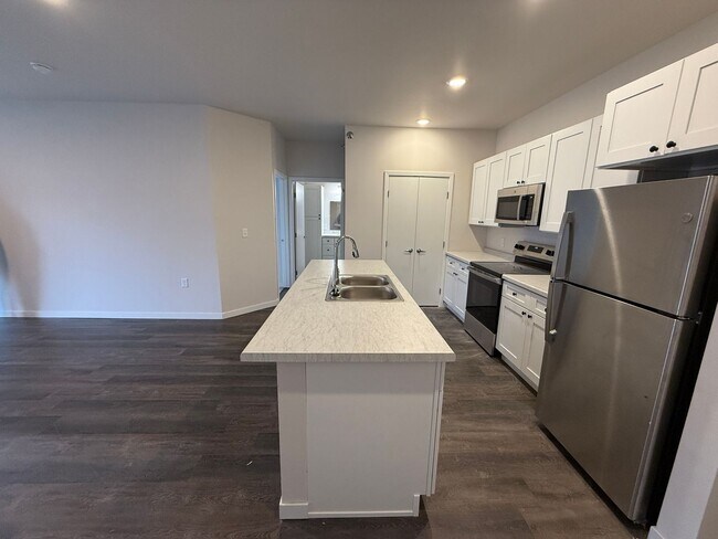 Building Photo - Northern Point Apartments