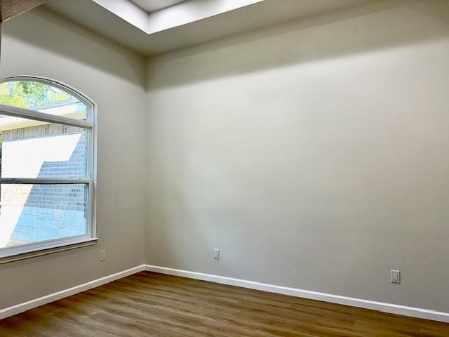 Building Photo - 209 Cotton Dr