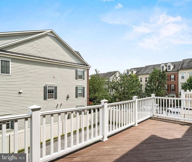 Building Photo - 7704 Water St