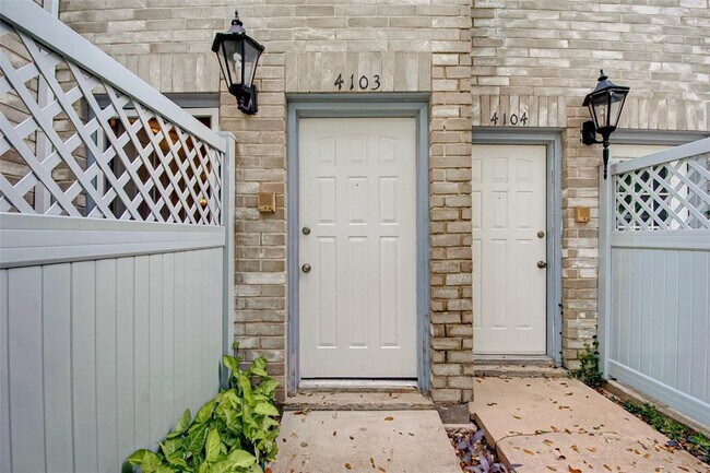 Building Photo - 6000 Reims Rd