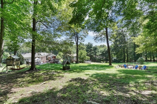 Building Photo - 41 Peddler Hill Rd