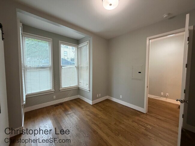 Building Photo - 2110 Baker St