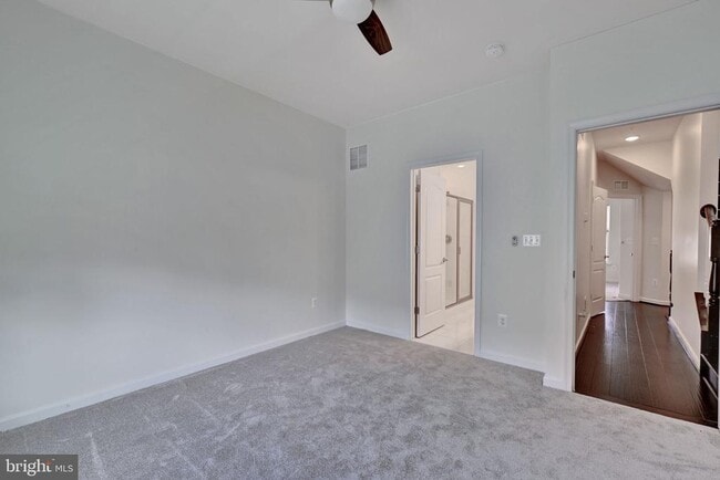 Building Photo - 2732 Wessex Cir