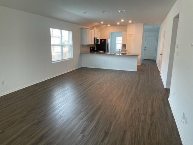 Building Photo - 5817 Bianca Dr