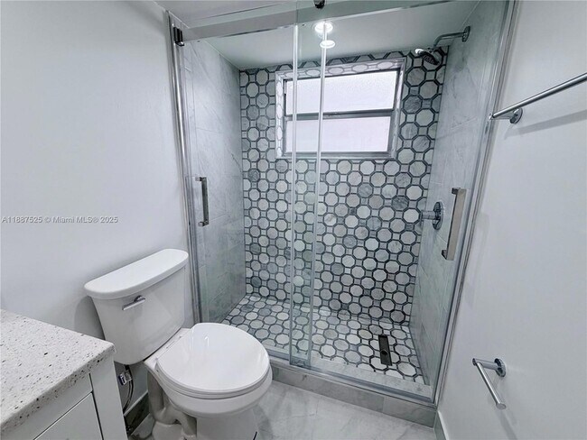 Building Photo - 8101 SW 72nd Ave