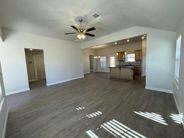 Building Photo - 20111 Park Ln