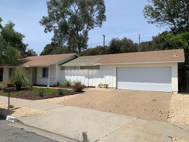Primary Photo - Ellwood Beach 4 Bedroom Home