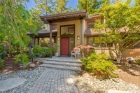 Building Photo - BRIGHT & AIRY HOME IN EXCLUSIVE ENCLAVE SPRAWLING, PRIVATE CULDESAC PROPERTY