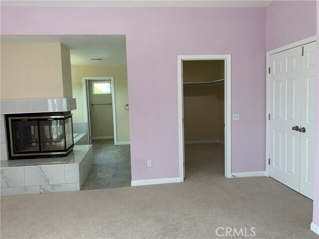 Building Photo - 2421 Pamela Ln