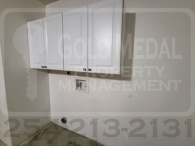 Building Photo - 1803 Robert Tyler Dr