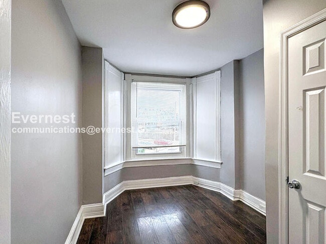 Building Photo - 1134 Myrtle Ave