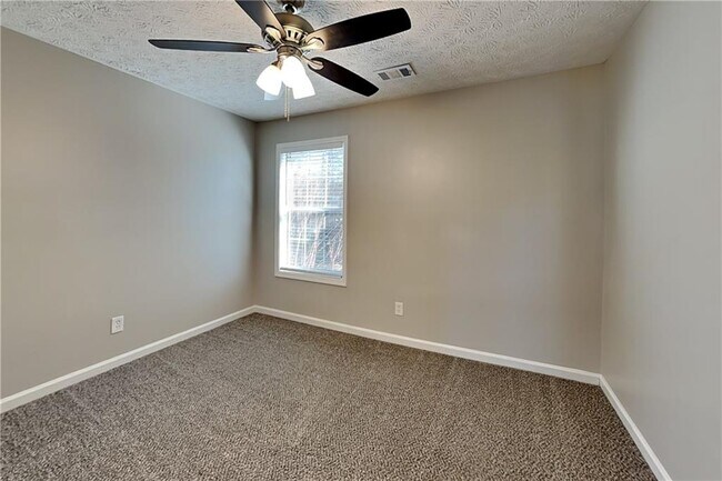 Building Photo - 81 Summerfield Crossing