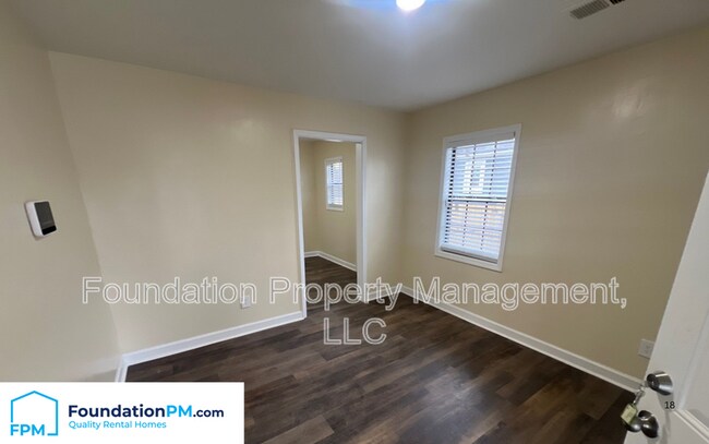 Building Photo - 2148 Stovall Ave