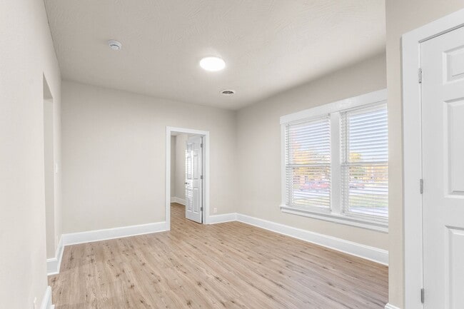 Building Photo - Available May 15!