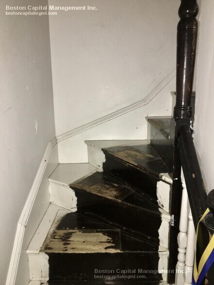 Building Photo - 7 Quincy St