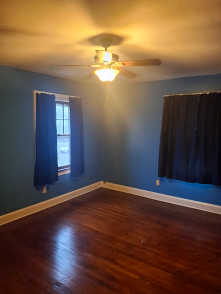 Building Photo - 149 Eastern Heights Blvd