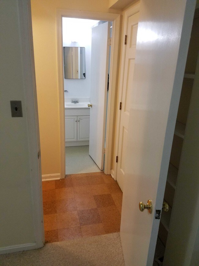 5112 Norbeck Rd 5112 Norbeck Rd Rockville MD 20853 Apartment Finder