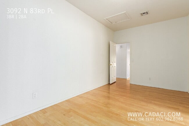 Building Photo - 3092 N 83rd Pl