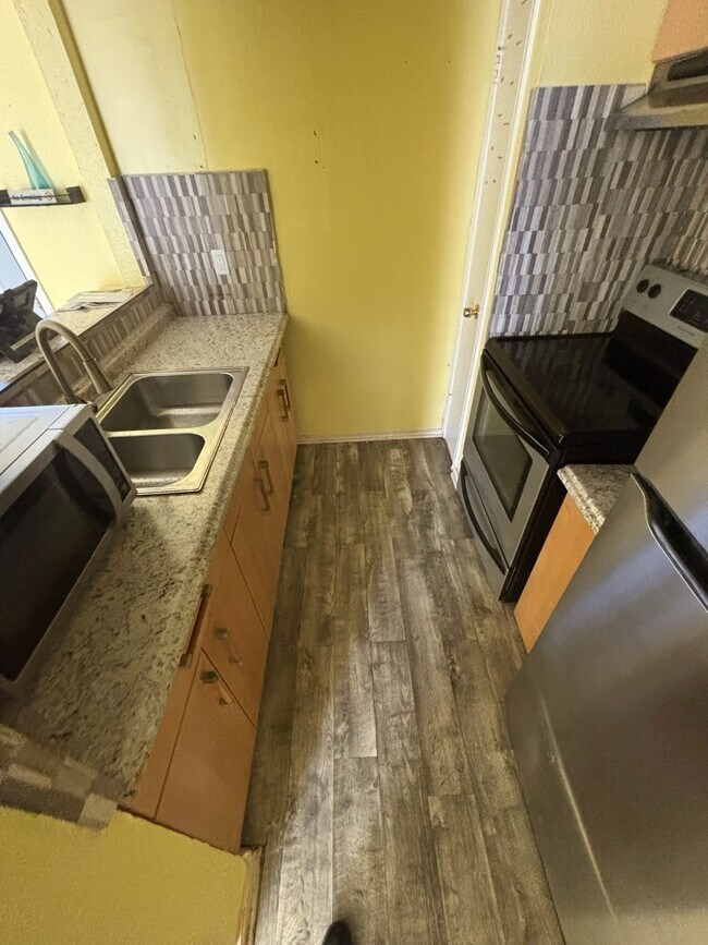 Building Photo - 17210 Imperial Valley Dr