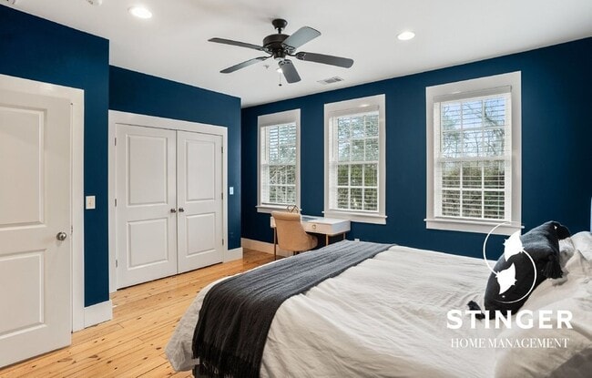 Building Photo - 3 Market-2