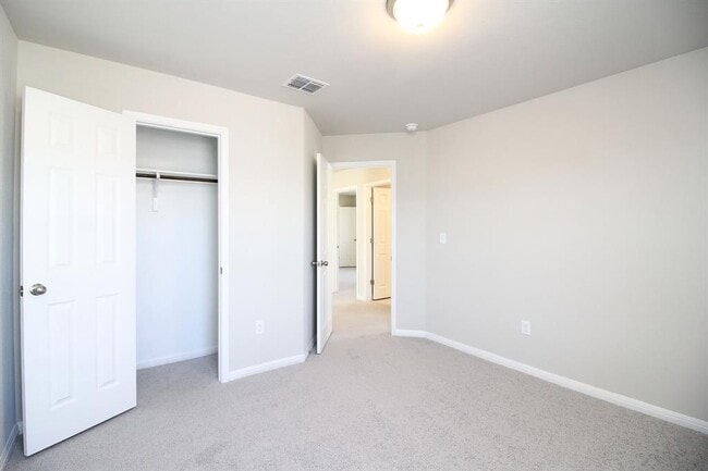 Building Photo - 6425 Pine Leaf Trail