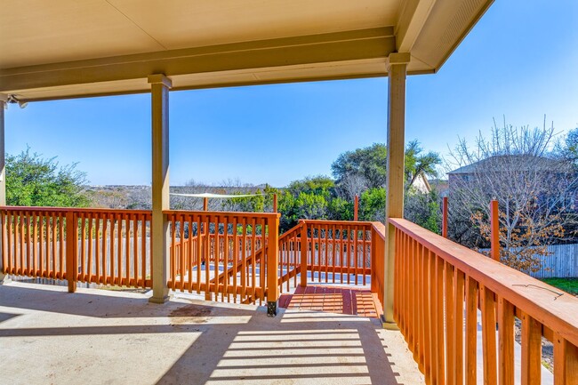 Building Photo - 4-BEDROOM HOME IN POMONA PARK