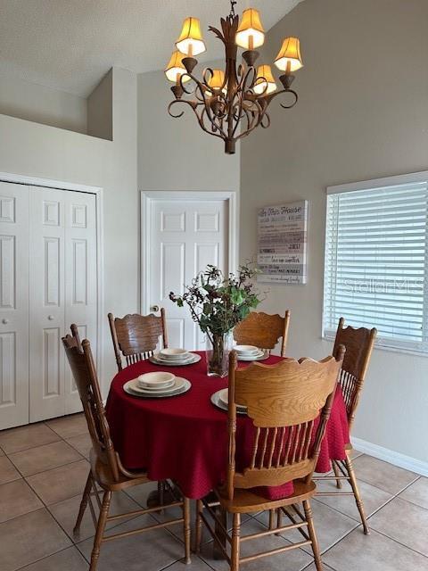 Building Photo - 4841 Kingston Cir