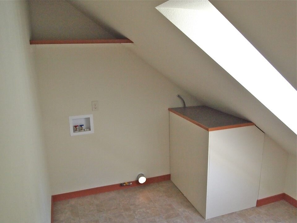 Building Photo - 6924 SE 108th Ave