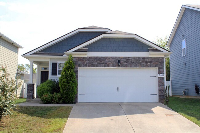 Primary Photo - 9011 Fenton Rd