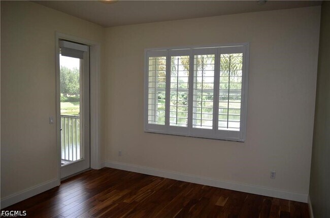 Building Photo - 13215 Silver Thorn Loop