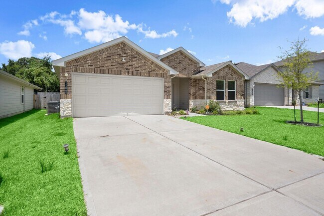 Building Photo - 11845 Summertime Dr