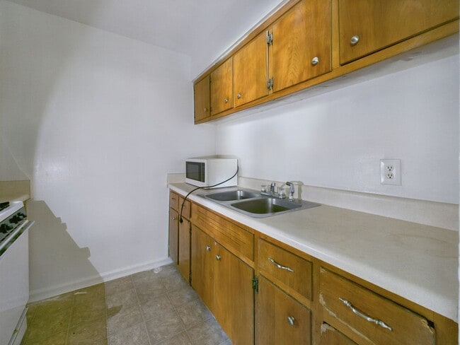 Interior Photo - Edgewood Apartments