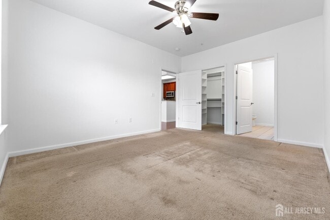 Building Photo - 427 Micali Way