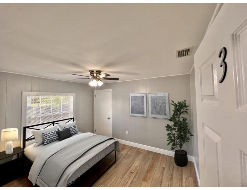 Building Photo - 3619 E Frierson Ave