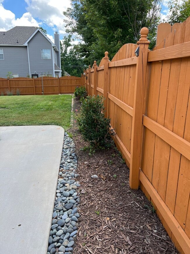 Building Photo - ***Coming Soon***East Brainerd