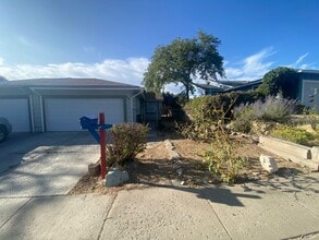 Building Photo - 6660 Peppermint Dr