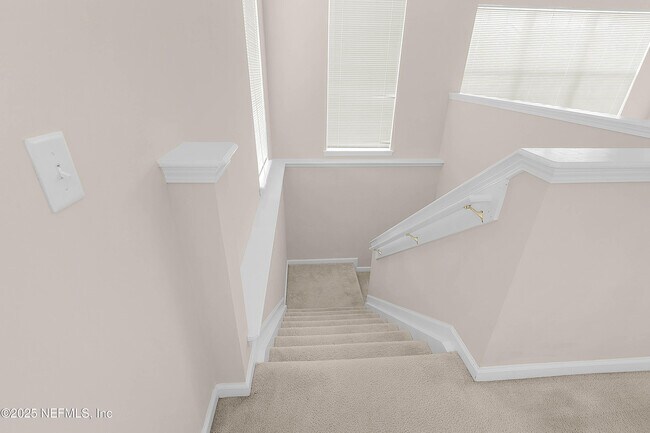 Building Photo - 12301 Kernan Forest Blvd