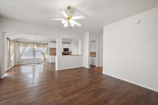 Building Photo - 6705 Terrace Glen Dr